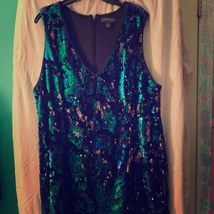 Forever 21 Plus size bodycon mermaid sequin dress